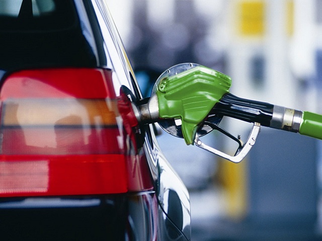 Качественный бензин может стать существенно дороже
