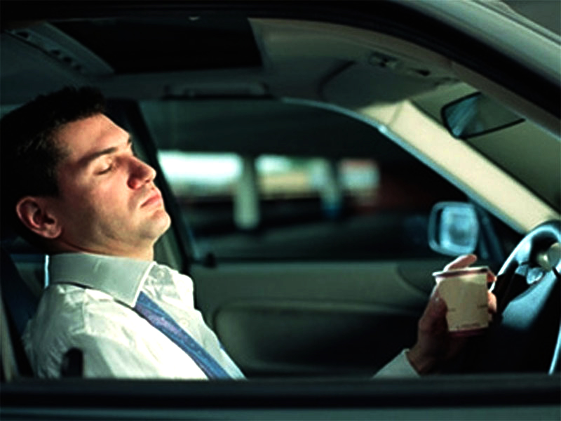 Как водителю не уснуть за рулем