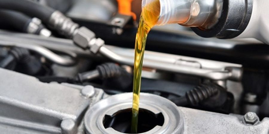 Как заменить масло в двигателе самому