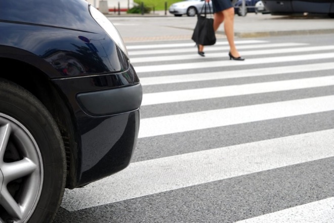 Новые правила проезда пешеходных переходов: комментарии к пдд