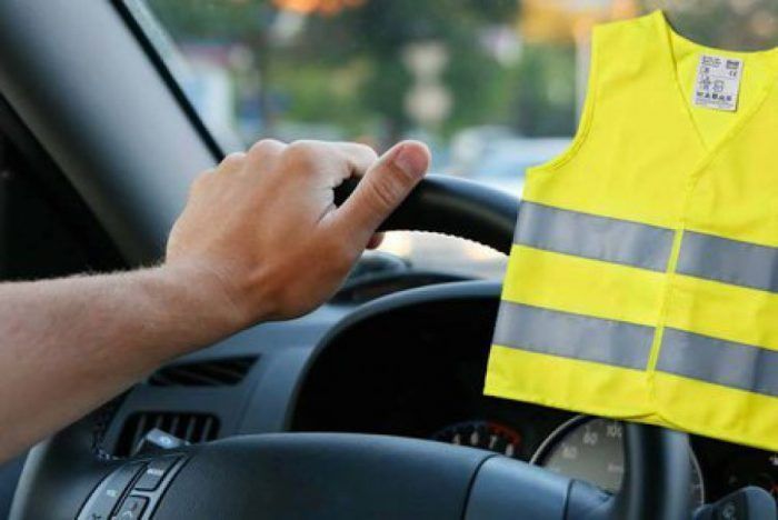 Поправки в пдд — пункт 2.3.4: использование светоотражающих жилетов водителями в случае вынужденной остановки или дтп