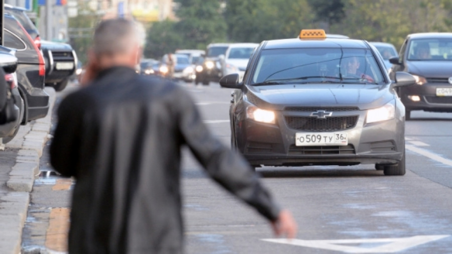 За нарушение нового закона о такси в москве штраф 10 тысяч рублей